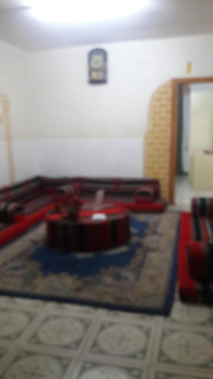 Al Seoudi Furnished Units Zarqa Exterior foto