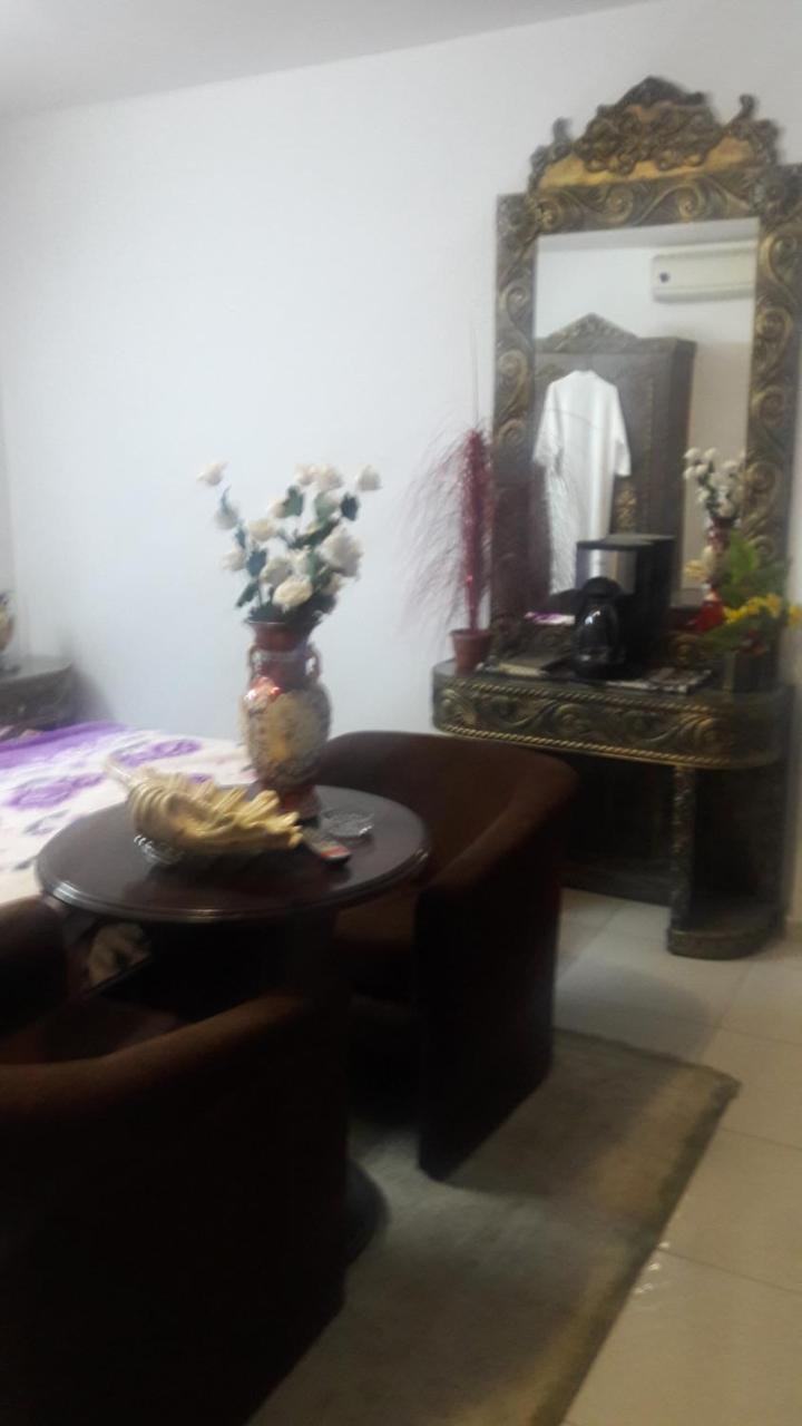 Al Seoudi Furnished Units Zarqa Exterior foto