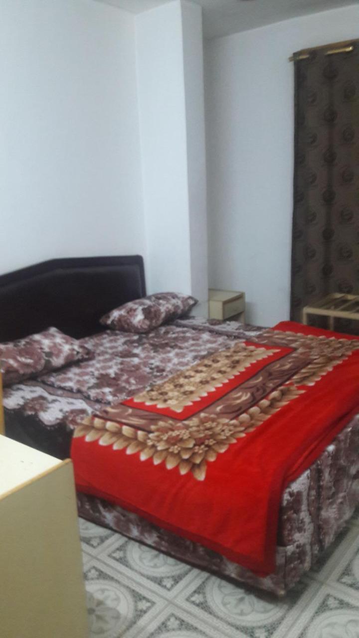 Al Seoudi Furnished Units Zarqa Exterior foto