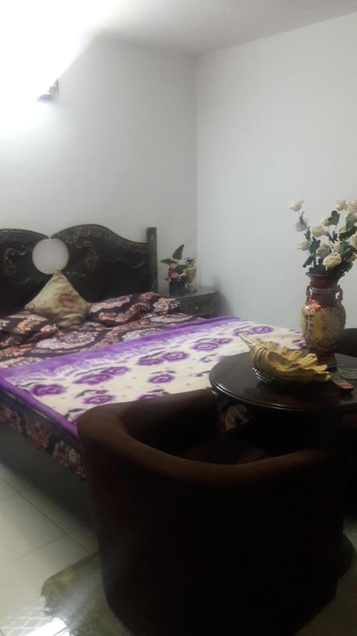 Al Seoudi Furnished Units Zarqa Exterior foto